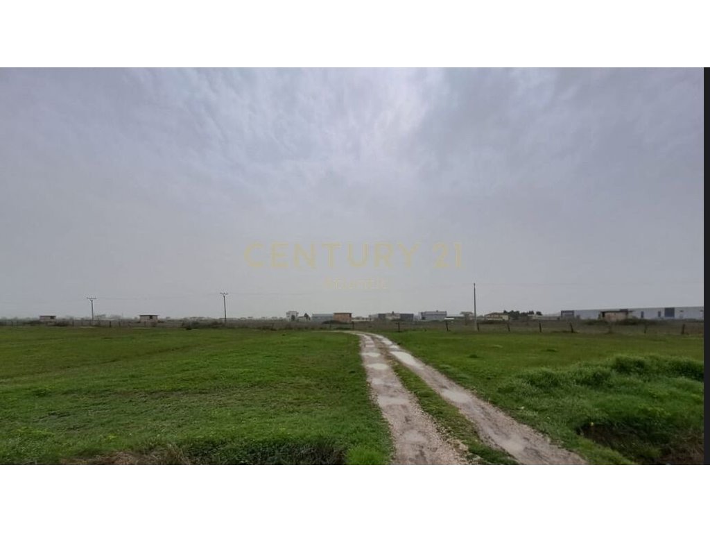 5500m2 LAND FOR SALE IN XHAFZOTAJ!