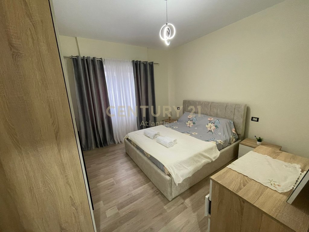 FOR DAILY RENT, SUPER APARTMENT 30 METERS FROM THE SEA NEAR ADRIATIC HOTEL, DURRES BEACH.