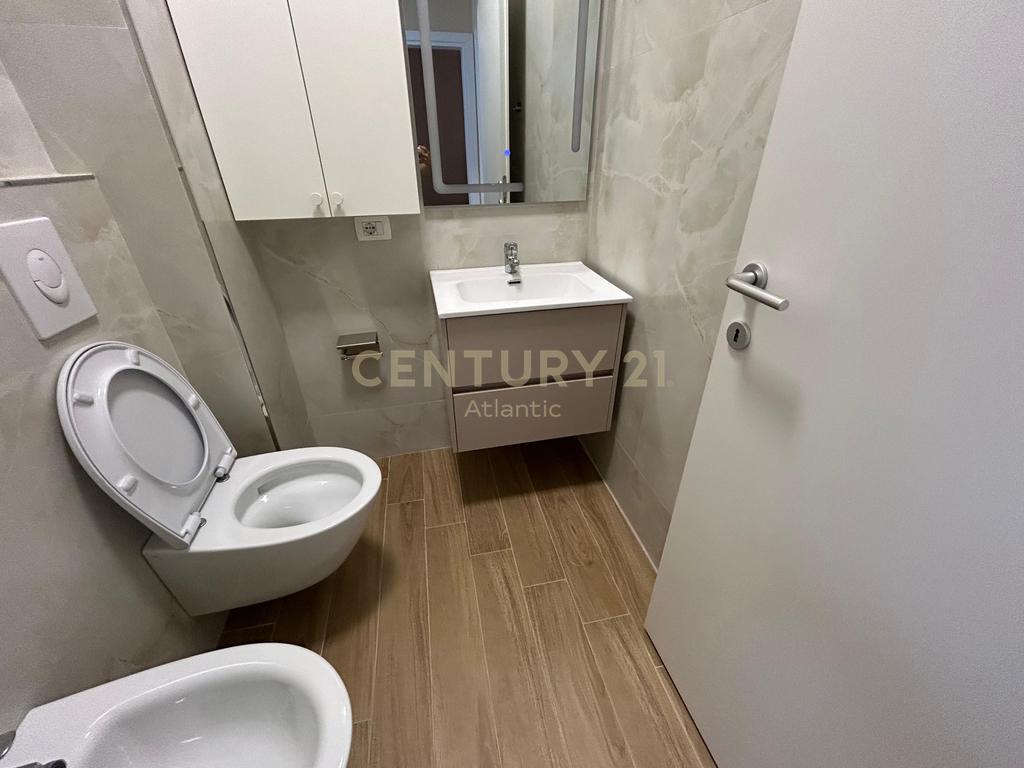 APARTMENT 2+1+2 TOILETS + 2 BALCONIES + PARKING AVAILABLE AT RAILWAY BEACH !!