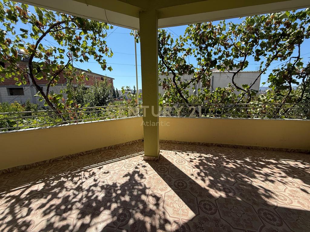 "3-Story Villa with Underground Parking in Arapaj"