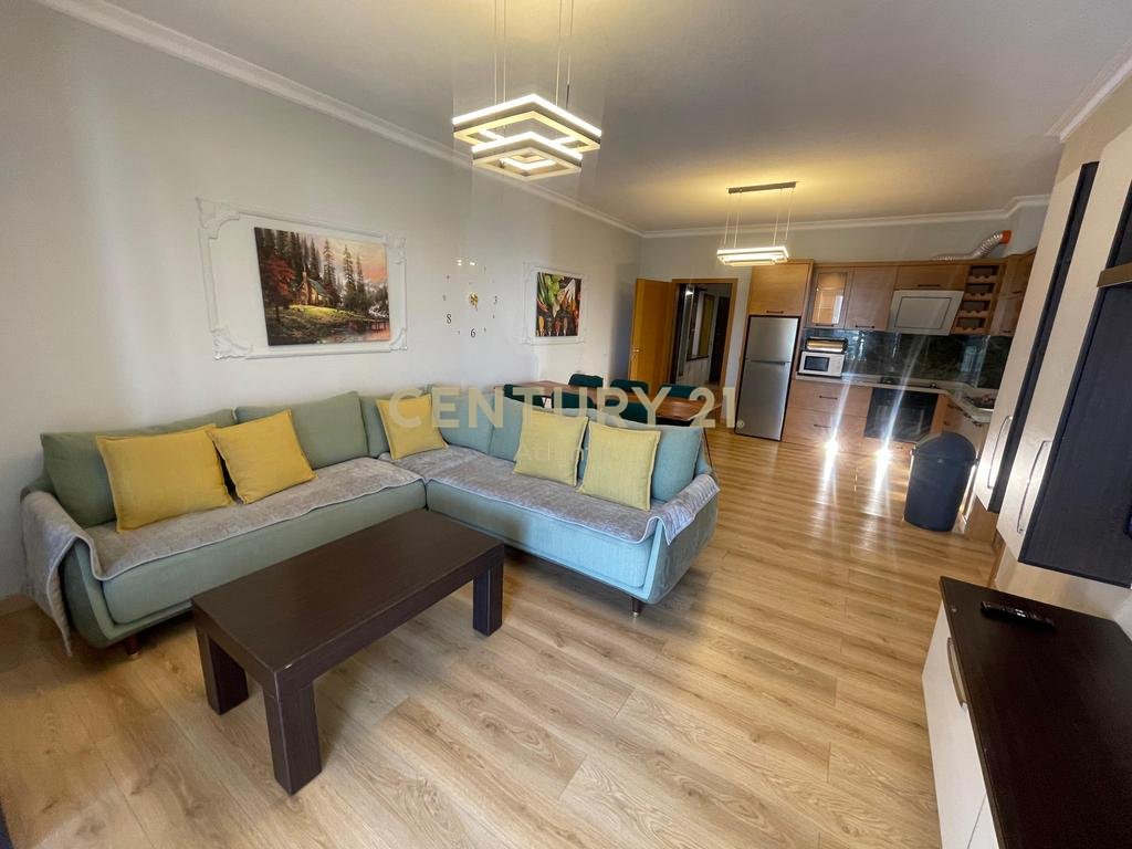 Apartment 3+1+2T+2B for rent – Liqeni i Thate, Tirana!