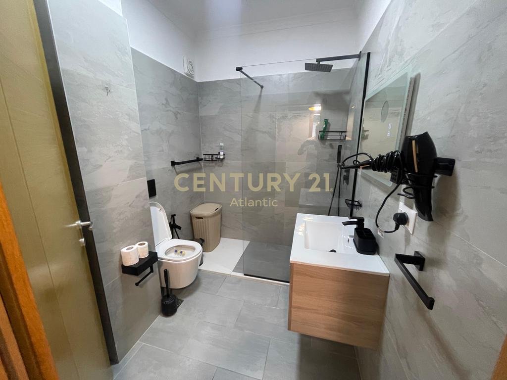 Apartment 3+1+2T+2B for rent – Liqeni i Thate, Tirana!