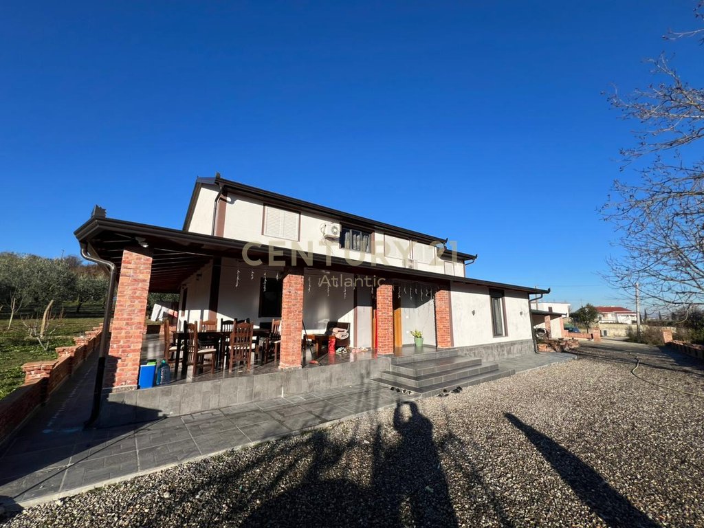 TWO-STORY VILLA FOR SALE IN DURRES AREA!