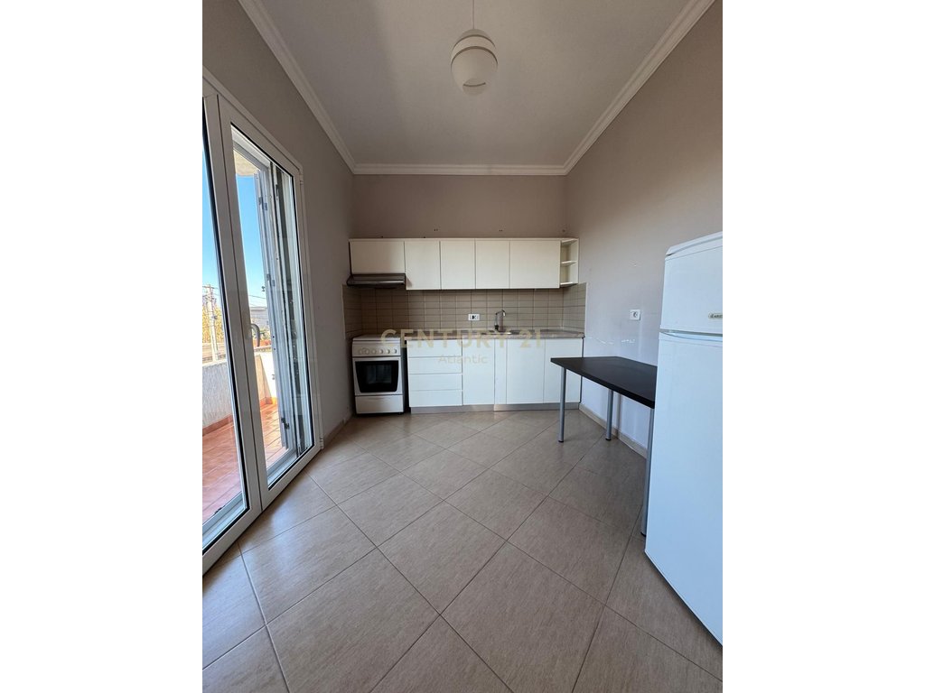 Villa for sale – Arapaj, Durrës Strategic location near the main road.