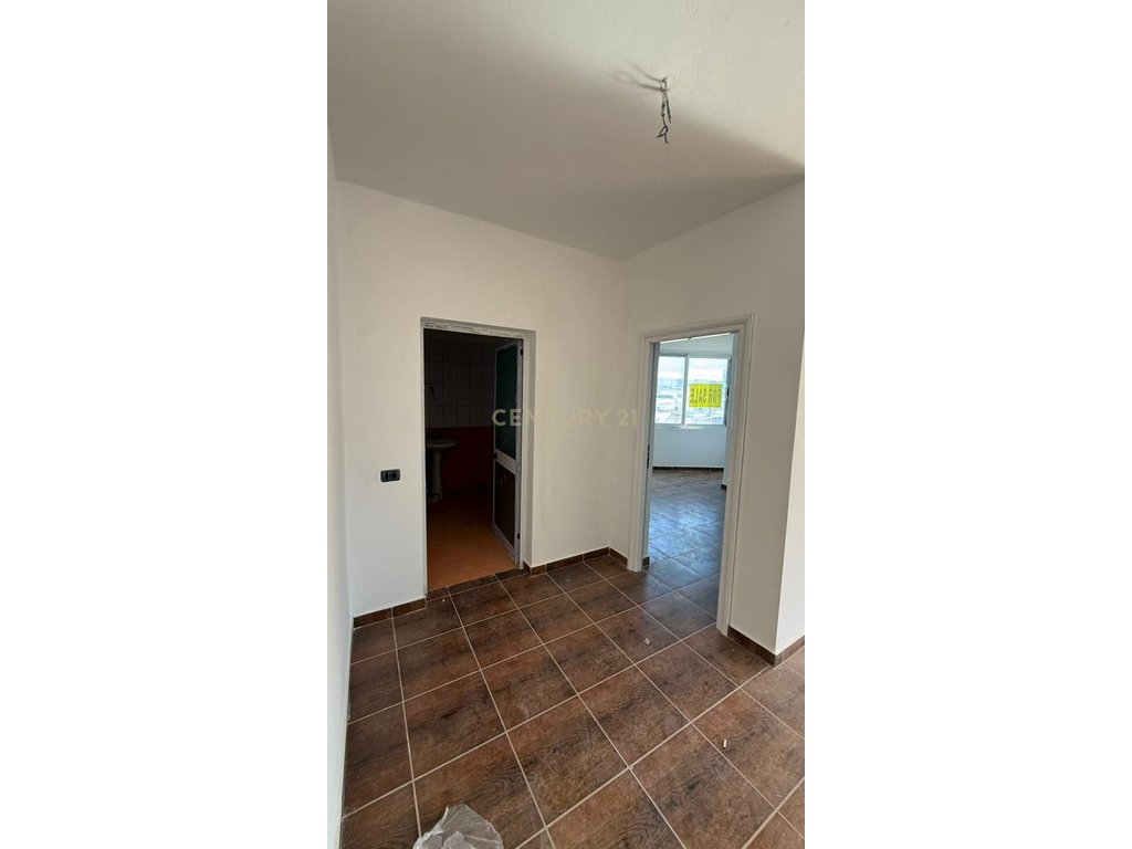 Apartment 1+1 For Sale in Shkëmbi i Kavajës, Durrës - | 86 m²