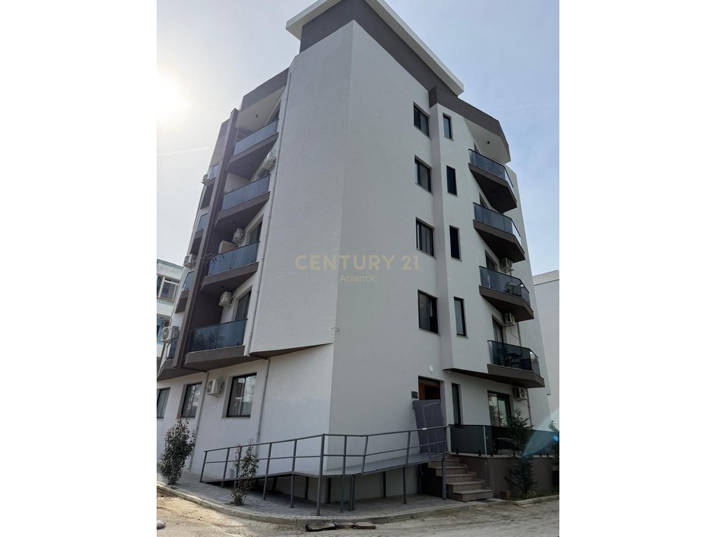 Apartament 1+1 në shitje në Mali i Robit, Durrës - 90,000€ | 52 m²