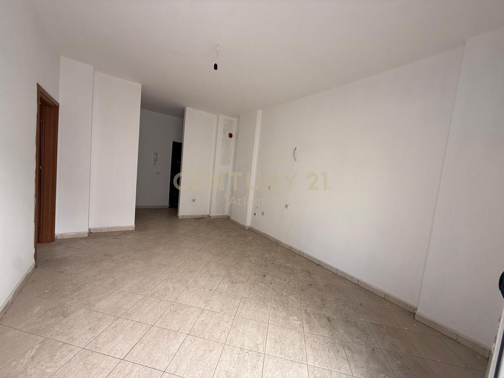 Apartament 1+1 Për Shitje në Shkëmbi i Kavajës, Durrës - 66,500€ | 70 m²