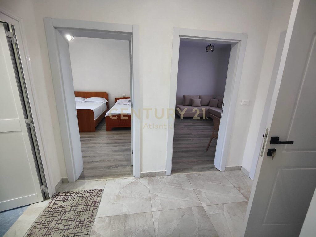FLOOR 1 FOR RENT, 1+1 NEAR GALAKTIKU, DURRES!