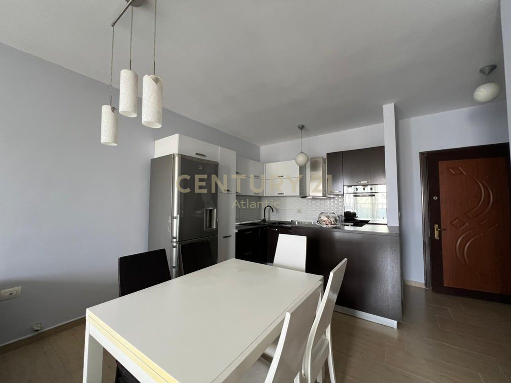 FOR SALE APARTMENT 2+1+2 BATHROOMS AND 2 BALCONIES NEAR THE OLD URT IN DURRES!