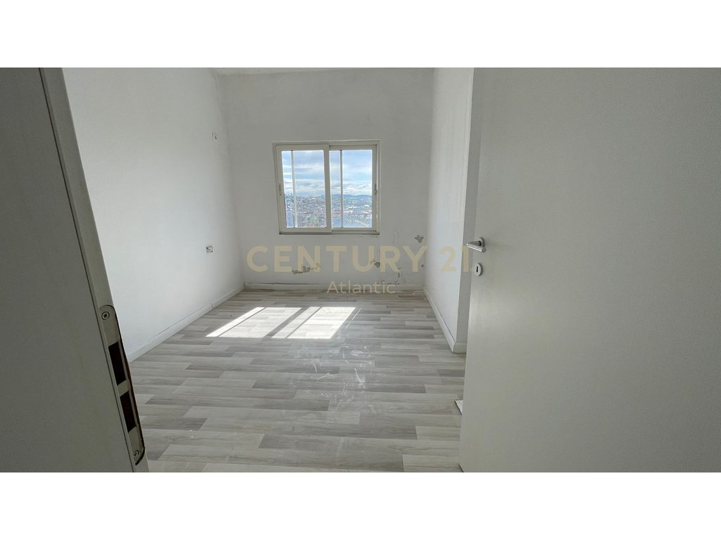 SELLING 2 APARTMENTS IN BEACH RAILWAY, DURRES!