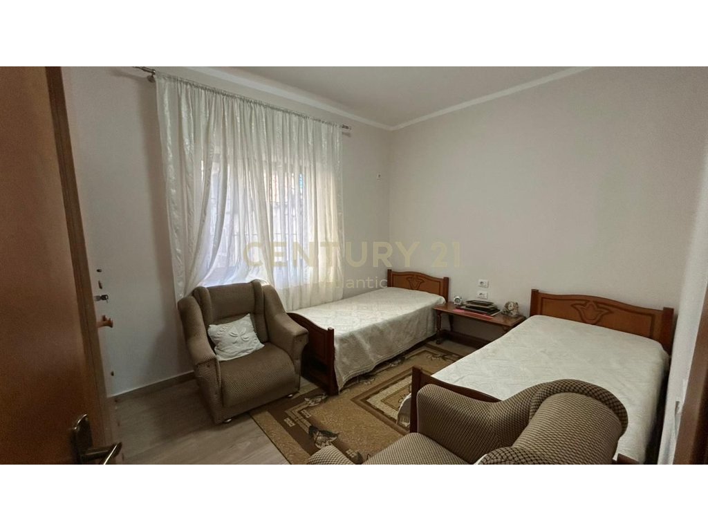2+1 APARTMENT FOR RENT NEAR THE STADIUM IN DURRES!