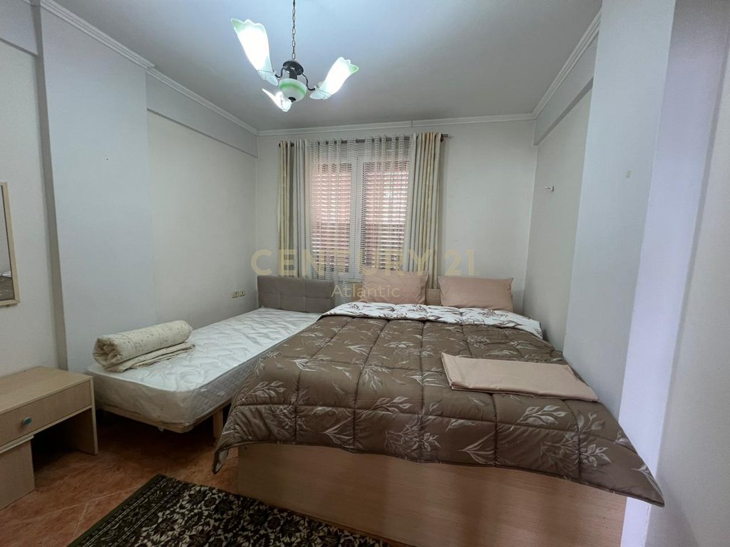 APARTMENT FOR RENT FIRST LINE WITH SEA BEACH RED WHEEL FOR LONG TERM RENT!