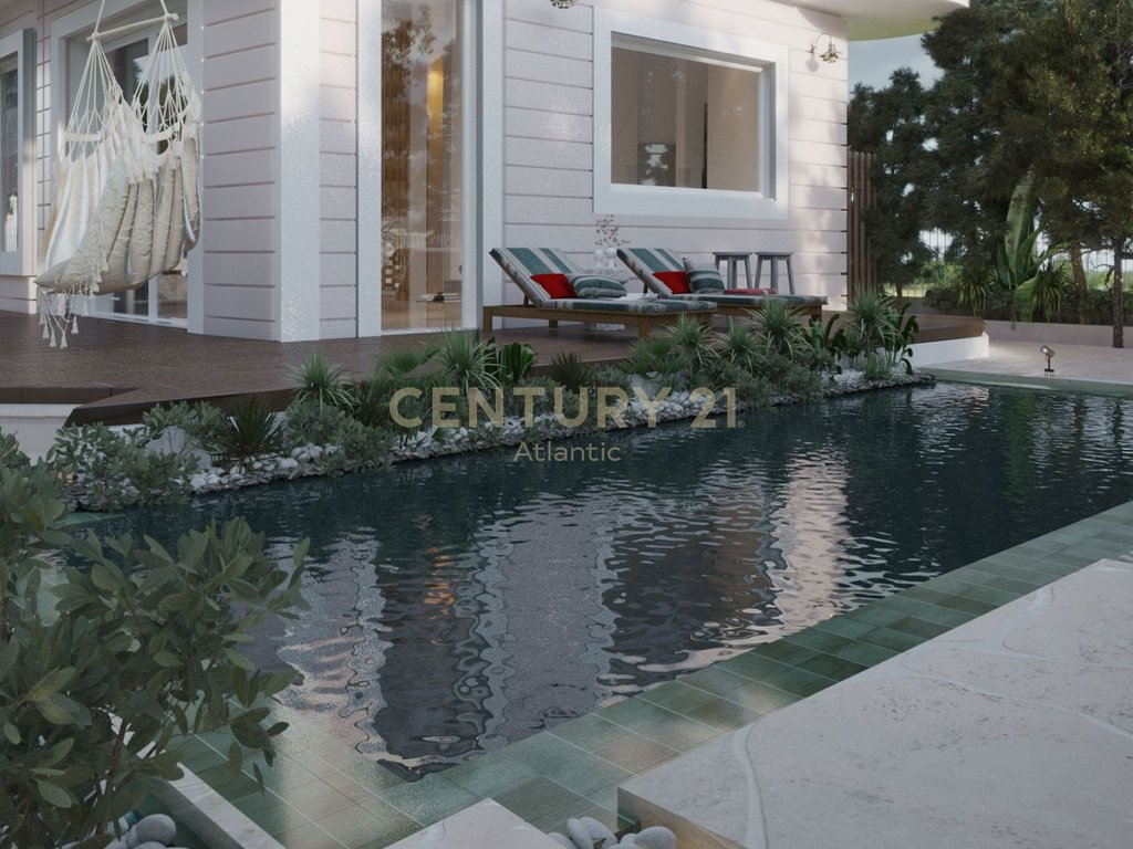 🏡 Villa for sale on the first line by the sea – Qerret