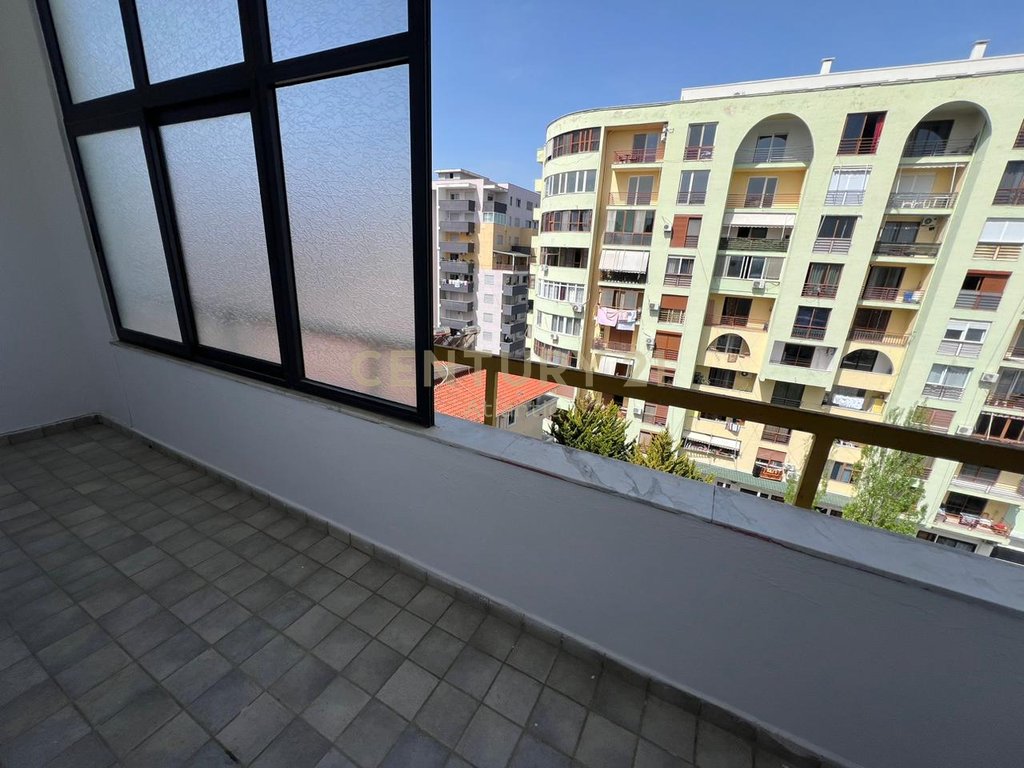 APARTMENT 1+1 FOR SALE BEACH RAILWAY DURRES!