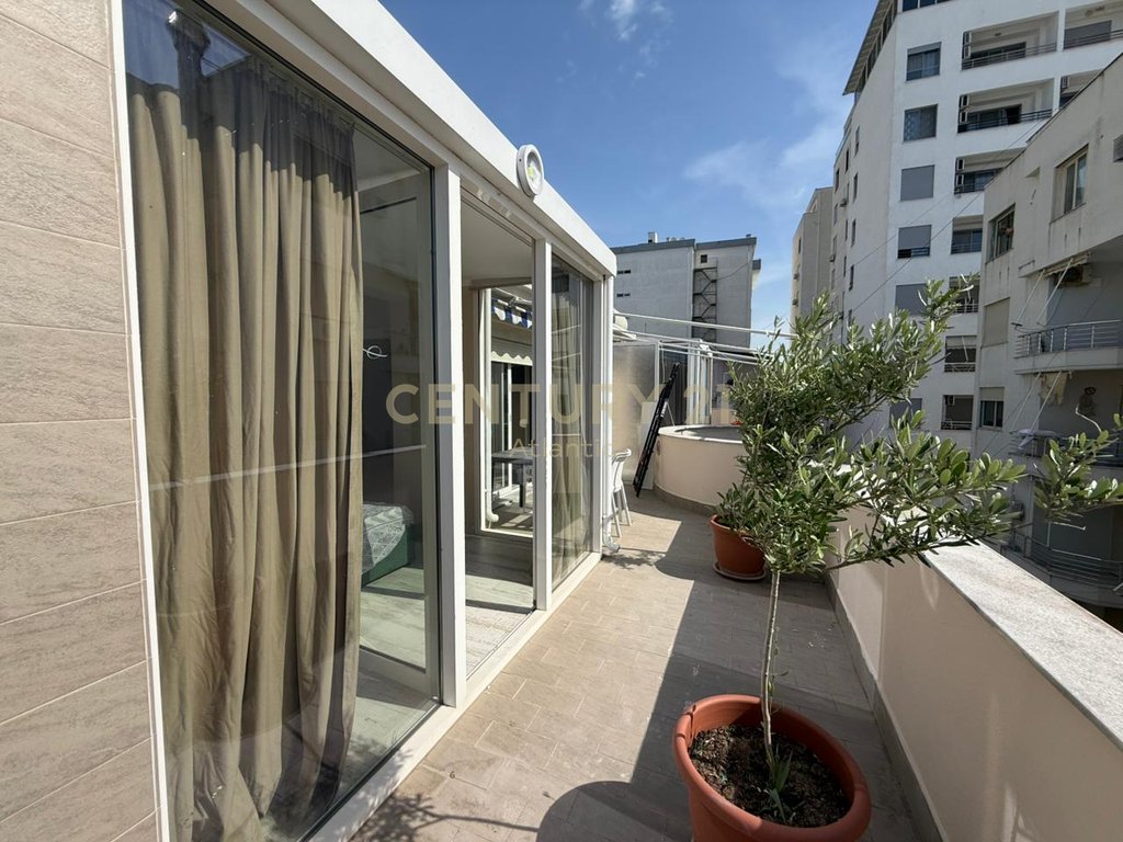 Apartment 1+1 With Sea View, For Rent - Shkëmbi i Kavajës, Durrës - €350 | 84 m²