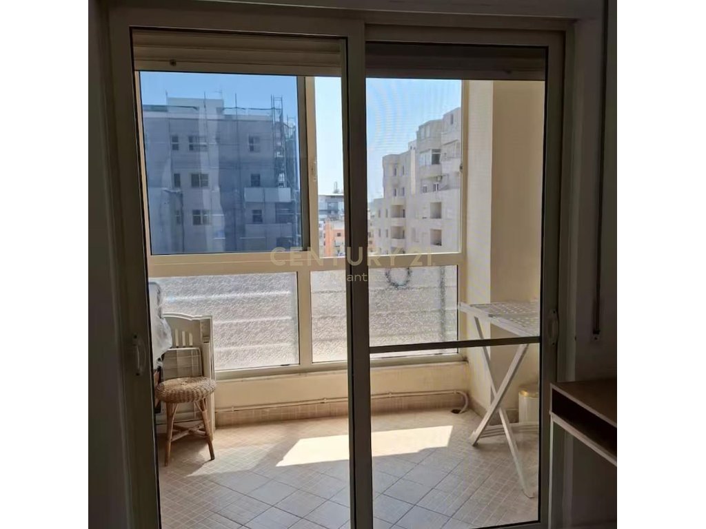 1+1 Apartment For Sale on Red Wheel Beach, Durrës - 115000€