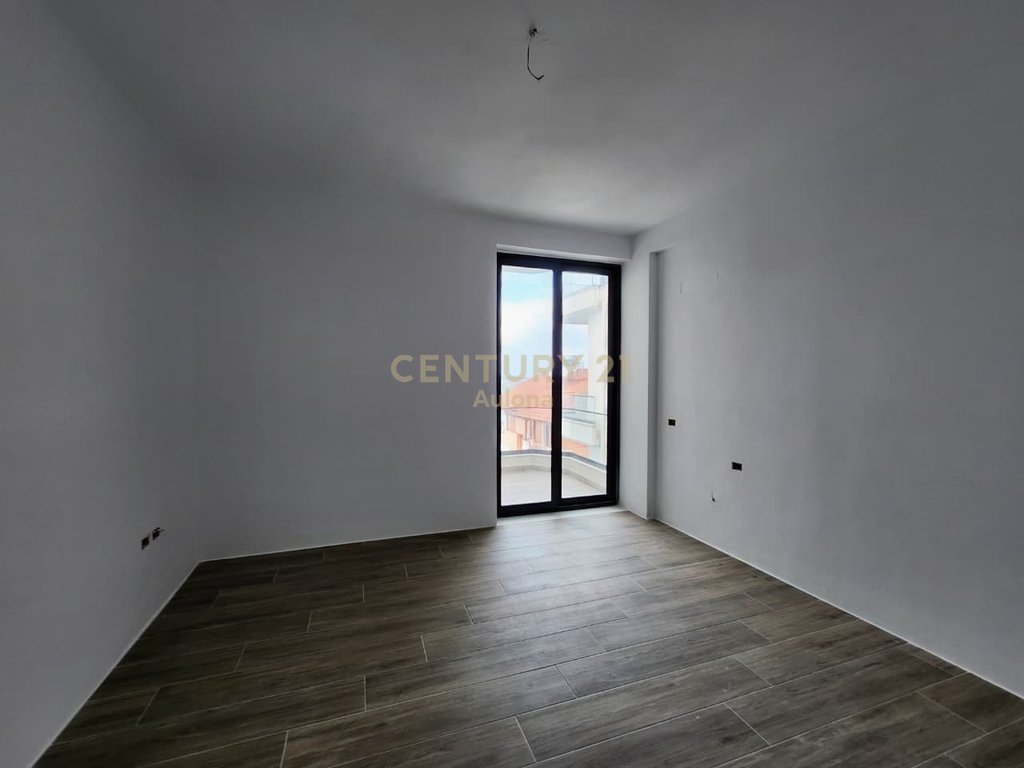 π
Exclusive Apartment with Sea View in Vlora