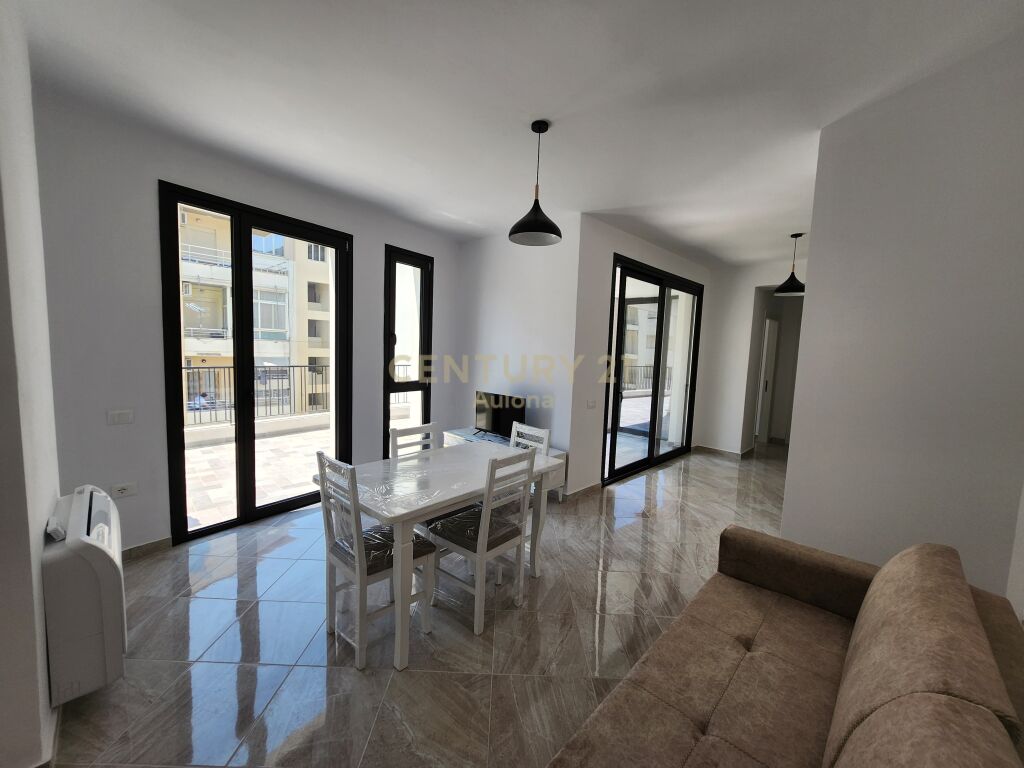 1+1 apartment for rent in Lungomare, Vlora - €400 | 65 m²