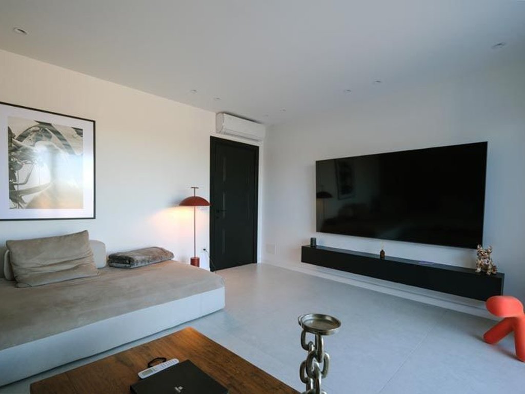 Modern and Unique Villas for Sale, Mullet (near Equos Resort)