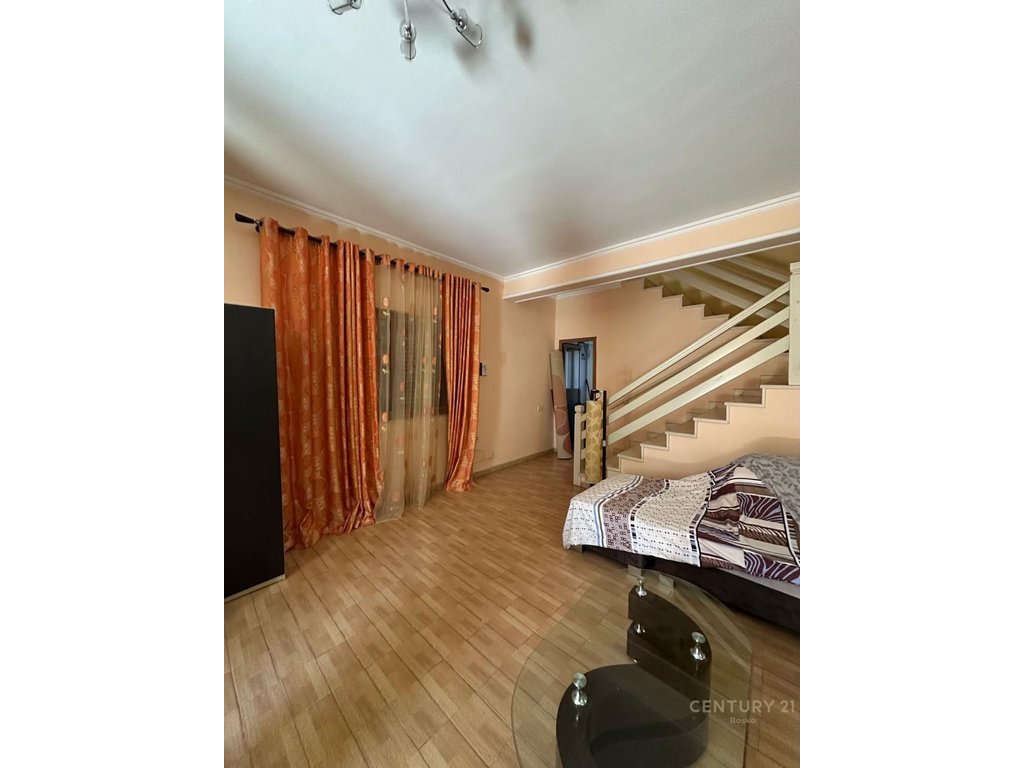 3-Story Villa for Sale near Venue Club.
