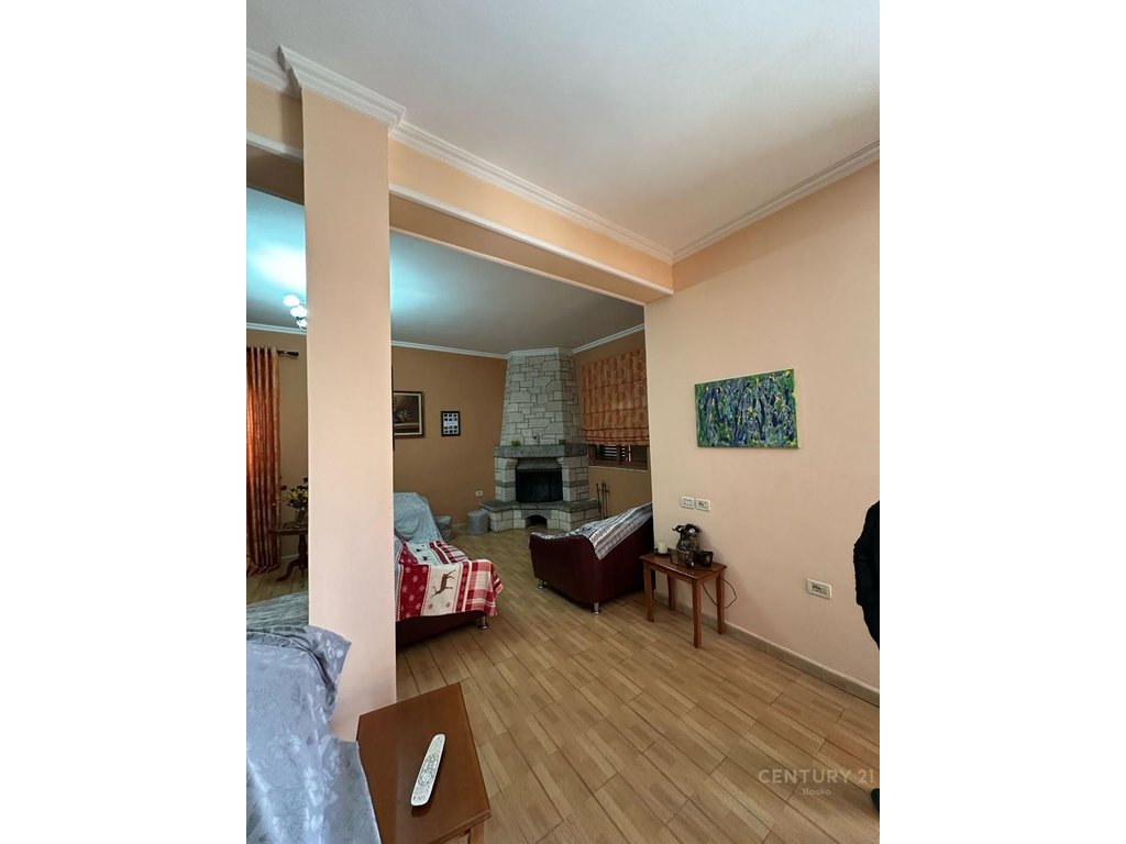 3-Story Villa for Sale near Venue Club.