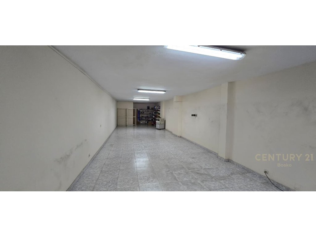 SHOP FOR SALE ON DRITAN HOXHA STREET !!