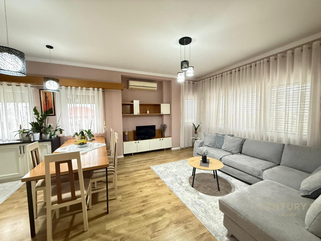 ๐ก Super Villa for Rent โ With a Green Garden and Parking for 2 Cars