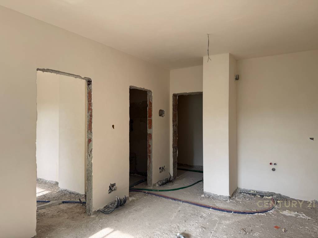 ๐ข Apartment 1+1 for Sale โ Egnatia Street, Don Bosko