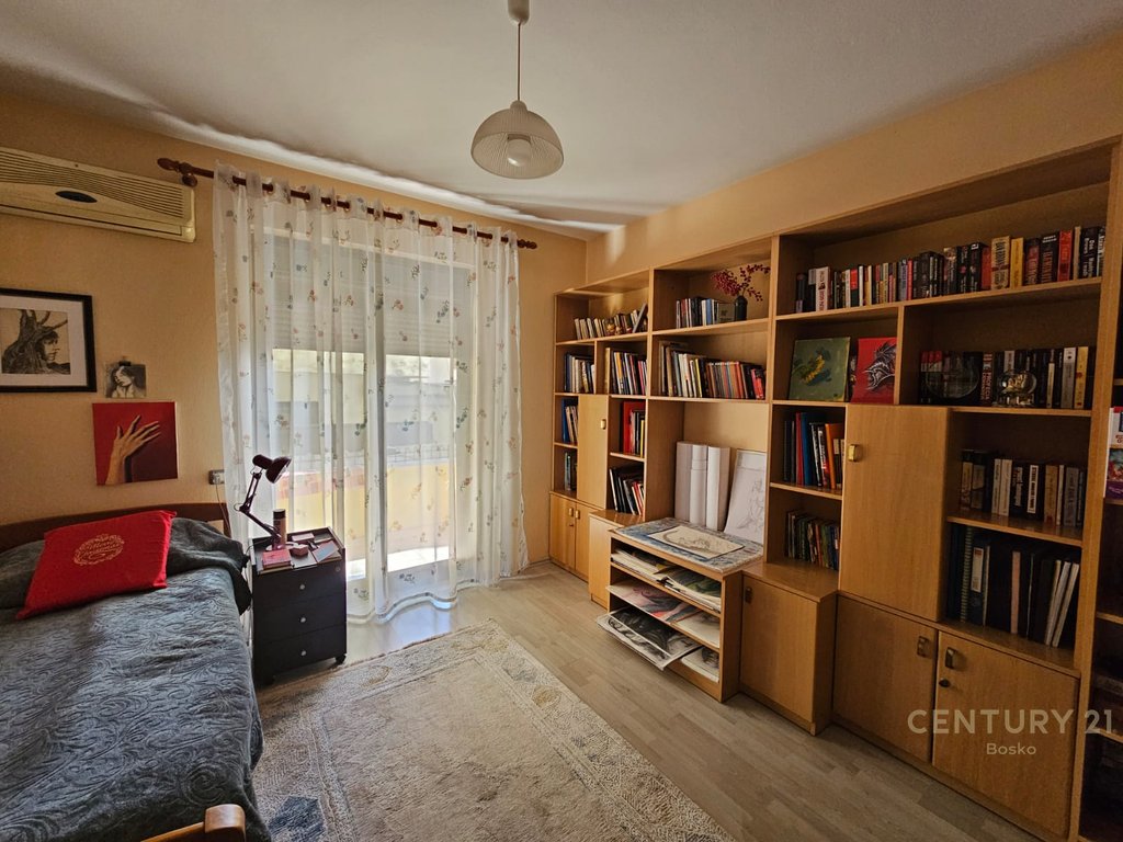3+2 Apartment For Sale in Don Bosco, Tirana!!