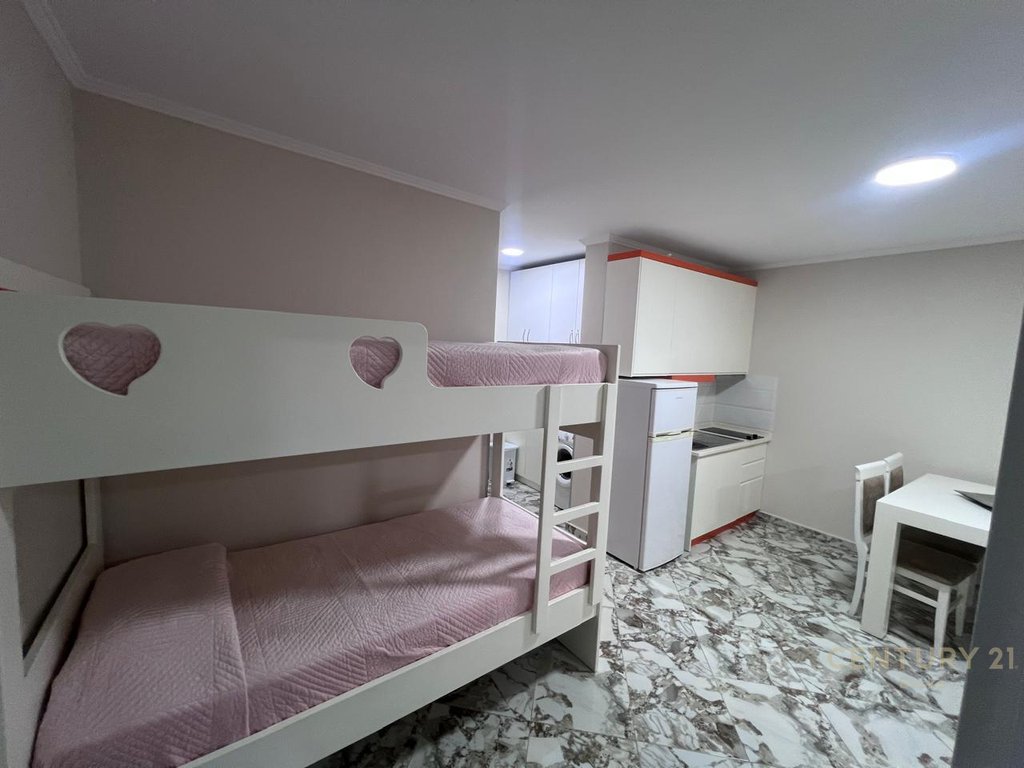 Apartment 1+1 for sale in Shëngjin – very close to the sea 🌊