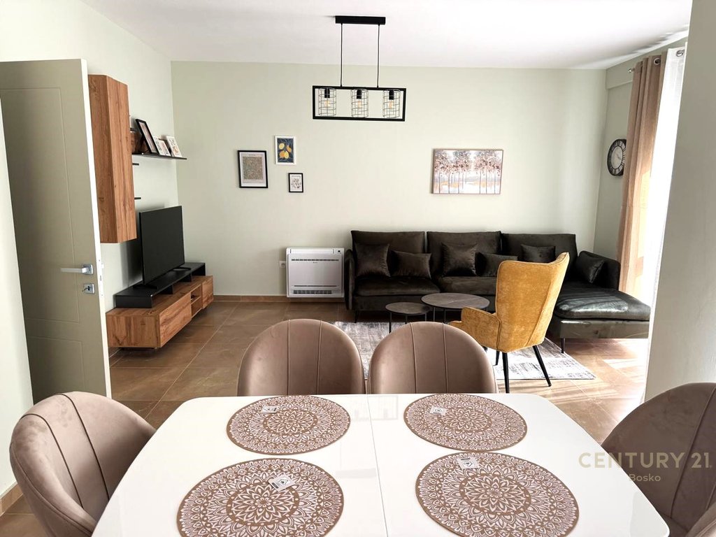 Apartment 2+1+2 for Rent, Zogu i Zi