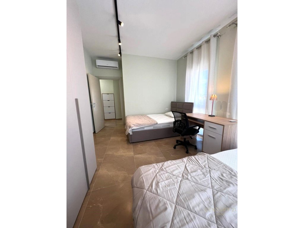 Apartment 2+1+2 for Rent, Zogu i Zi