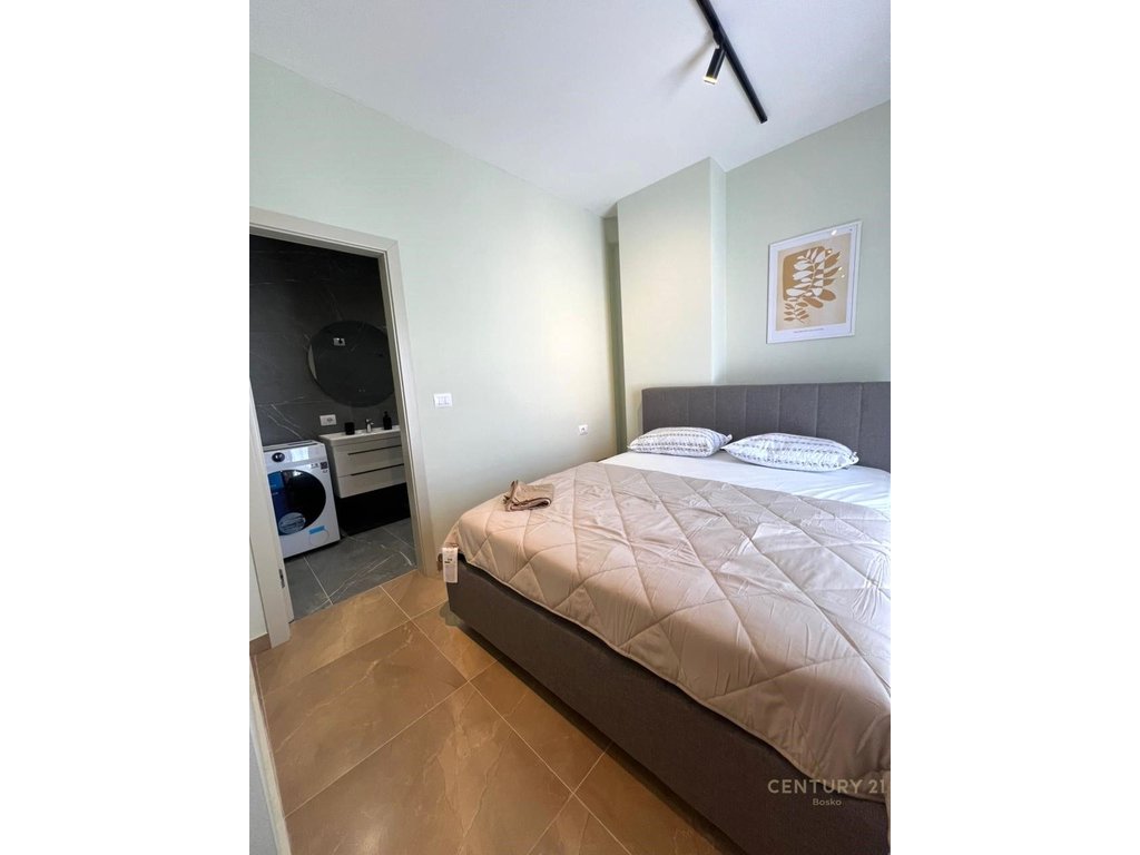 Apartment 2+1+2 for Rent, Zogu i Zi