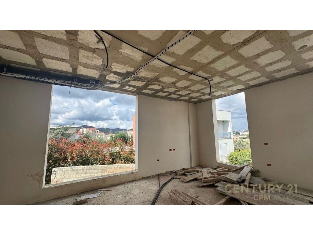 Modern Villa for Sale near TEG Shopping Center