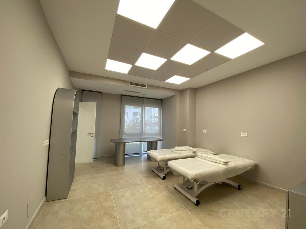 ONLY KIKA 2 FOR RENT CLINICAL PREMISES