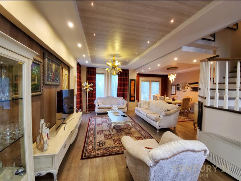 Modern 4-Story Villa, 6 rooms for Sale in Akacia Hills 1 Residence, Mjull-Bathore