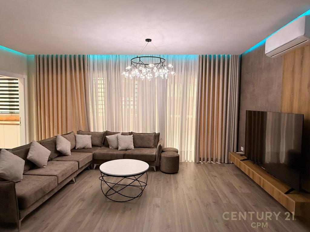 APARTMENT FOR RENT 2+1+2 NEAR FLORA COFFEE!