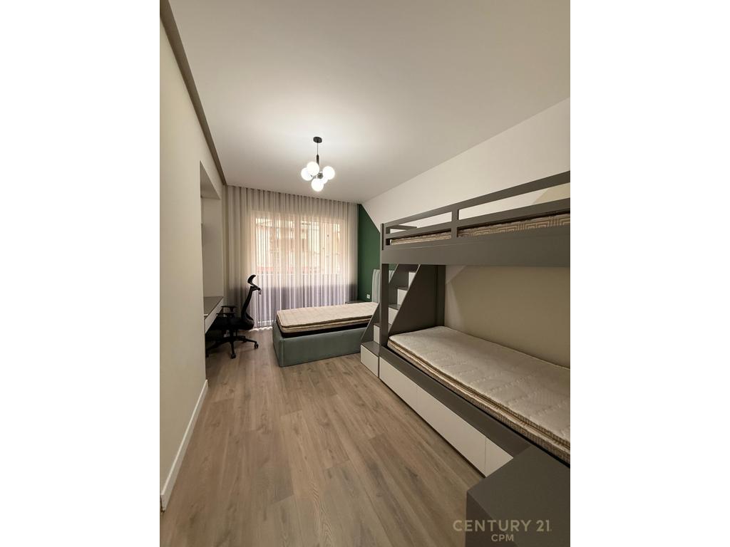 APARTMENT FOR RENT 2+1+2 NEAR FLORA COFFEE!