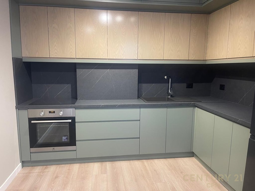 Apartment 1+1 for sale at Kodra e Diellit!