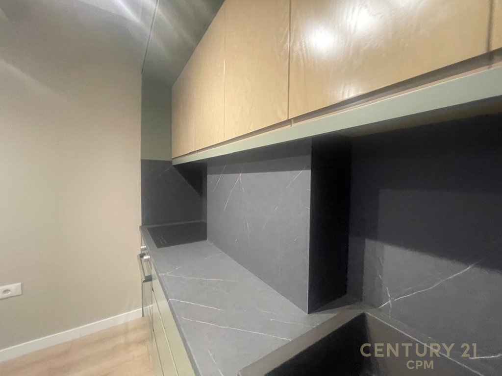 Apartment 1+1 for sale at Kodra e Diellit!