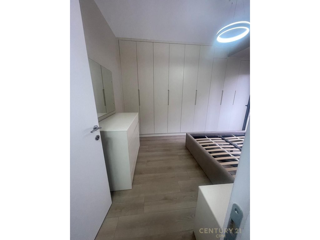 Apartment 1+1 for sale at Kodra e Diellit!