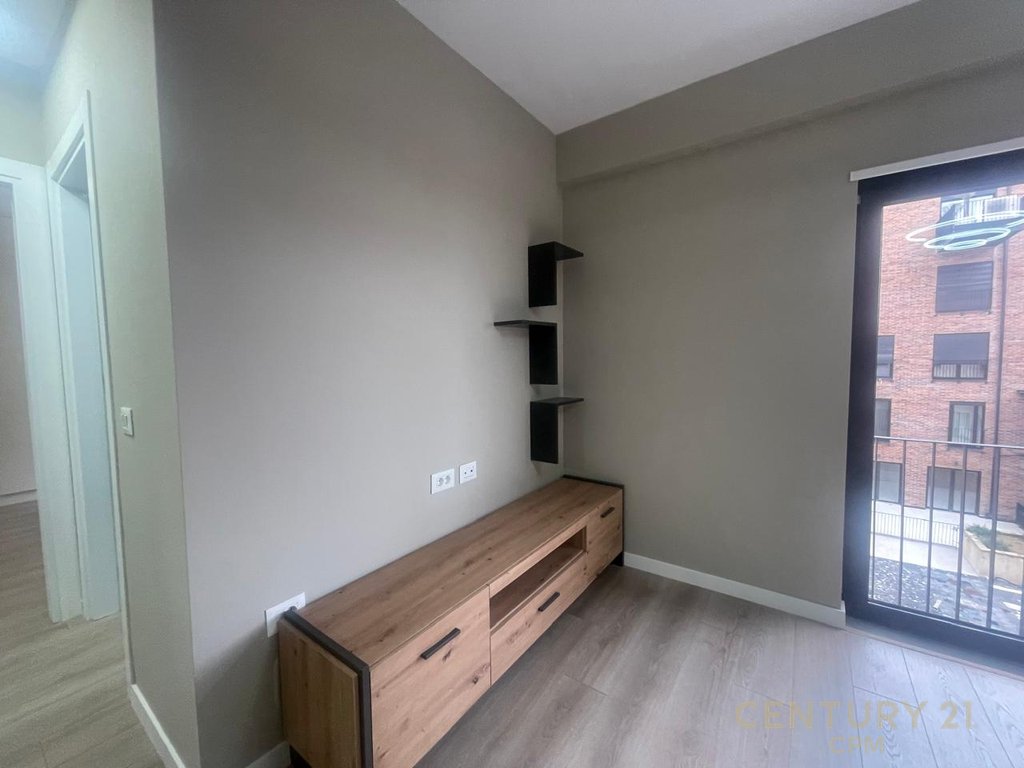 Apartment 1+1 for sale at Kodra e Diellit!