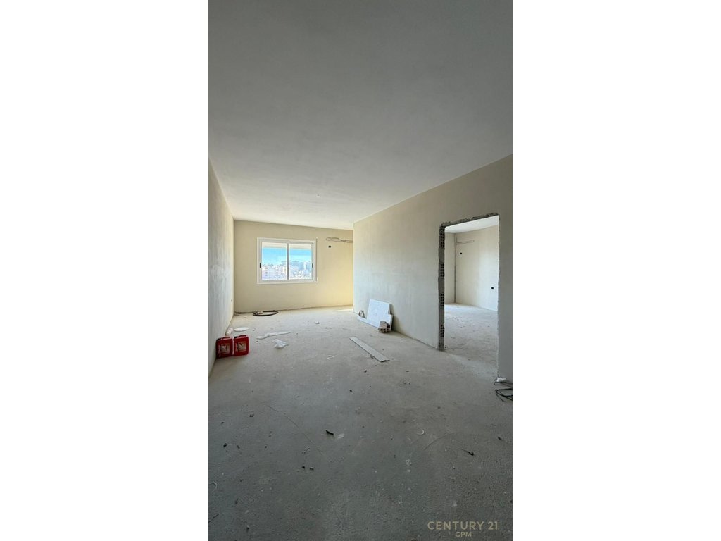 APARTMENT BUILDING 1+1 WITH PANORAMIC VIEW AT FLAMUR SQUARE!