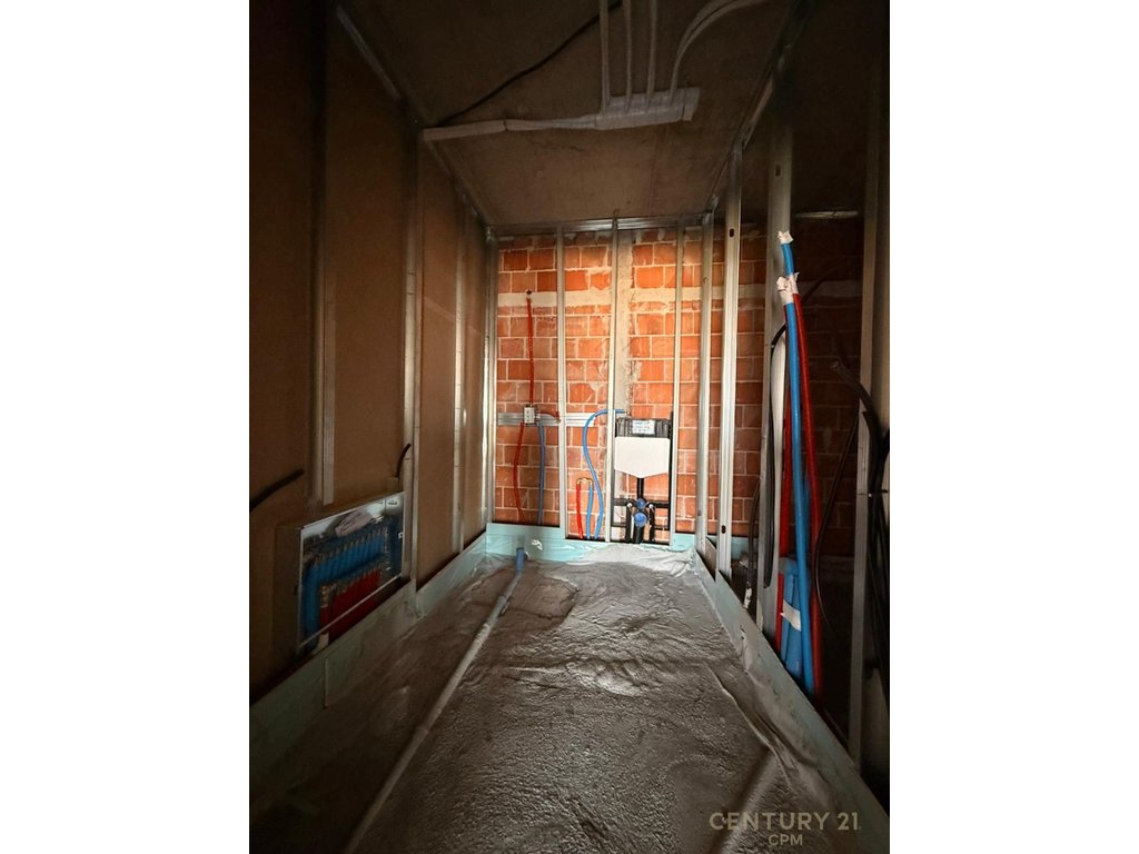 APARTMENT CHOICE 3+1+2+PARKING SPACE AT GRADIENT RESIDENCE WITH VIEW OF TIRANA LAKE!