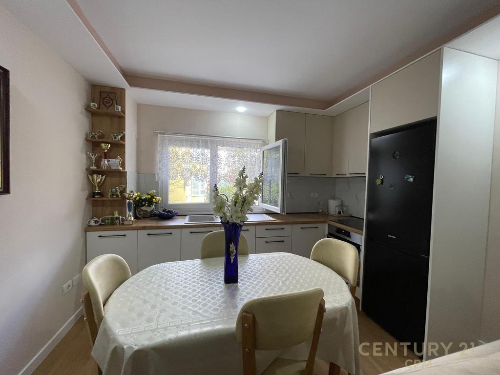APARTMENT 1+1 FOR RENT NEAR KOMUNA E PARISIT !