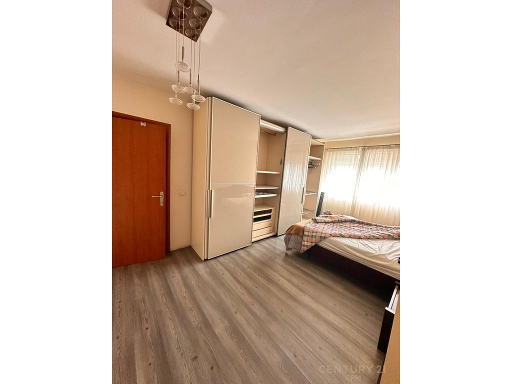 2+1+2 Apartment for Rent near Juridikut, Former Bllok