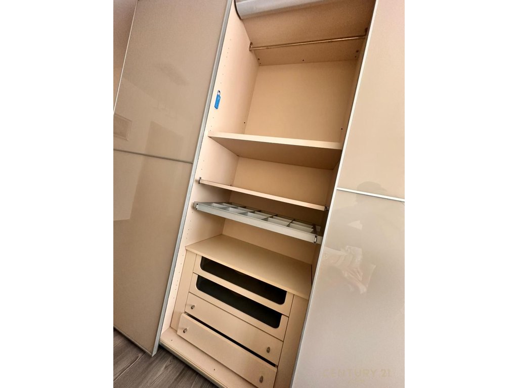 2+1+2 Apartment for Rent near Juridikut, Former Bllok