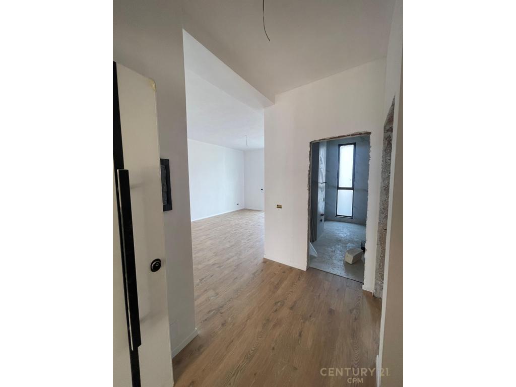Modern Apartment 1+1+Parking Space for Sale in Tulipan Residence, Mjull - Bathore
