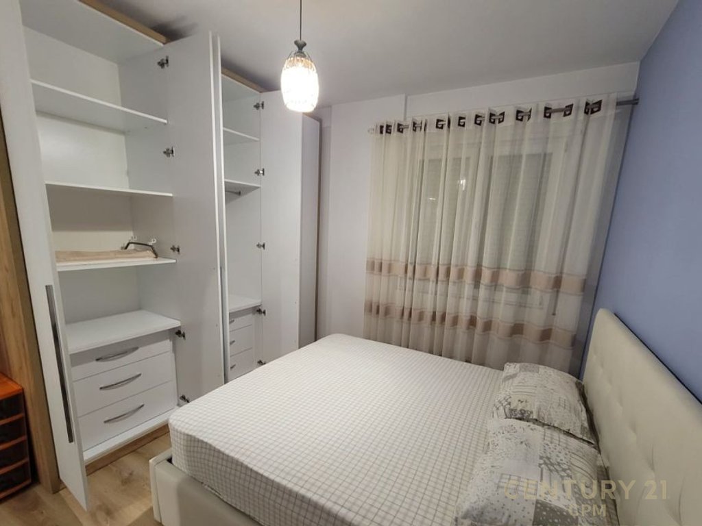 APARTMENT FOR RENT 2+1+2 UNTIL MAY 5!!