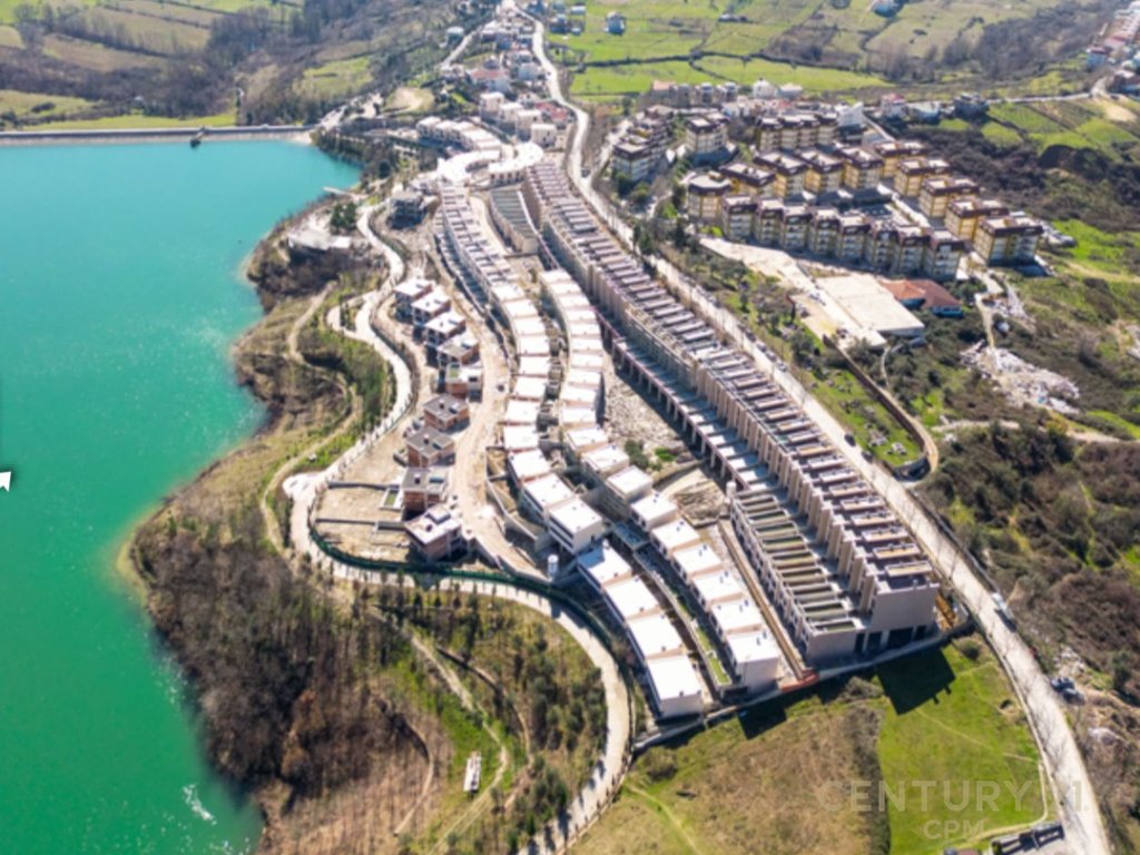 Villa for sale at SWAN LAKE RESIDENCE